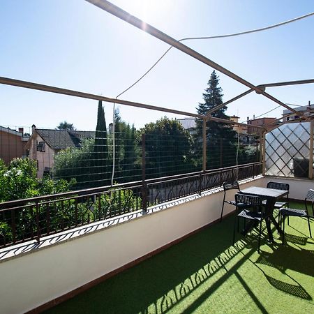 Attico Appia Antica Ciampino Aeroporto Apartment Santa Maria delle Mole ภายนอก รูปภาพ